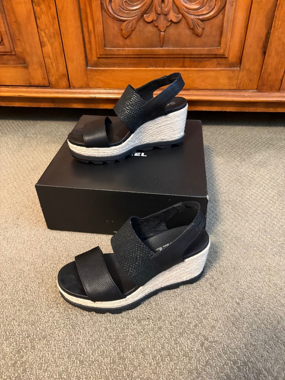 Sorel wedge sandal New in Box 9